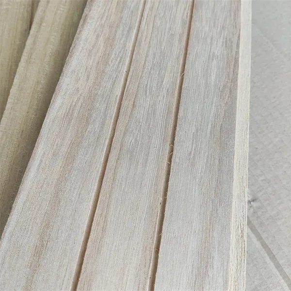 Panneau mural en bois de peuplier